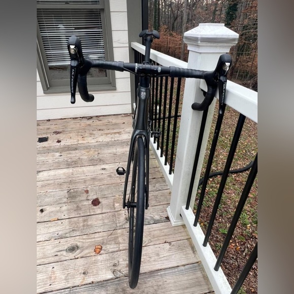 Bicycle TREK / Emonda SL 6.     Disc Pro 60 Lithium Greybrushed Chrome. ‼️BR NEW - Picture 4 of 12